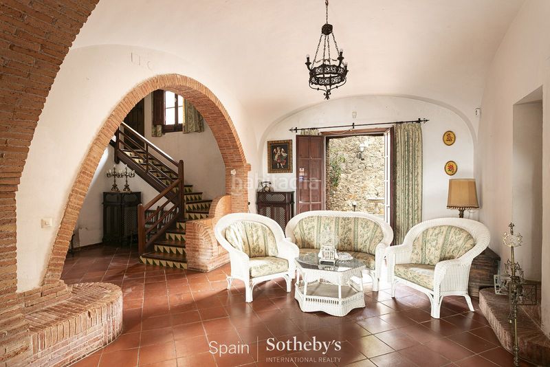 Foto f748831f-e471-4415-99a9-b924f971e826. Casa amb calefacció aparcament piscina a El Poal Castelldefels