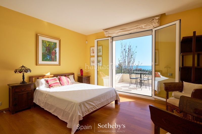 Foto 11ee8536-8925-436d-9a4f-9aeff498da67. Casa amb calefacció aparcament piscina a Can Girona - Terramar - Vinyet Sitges