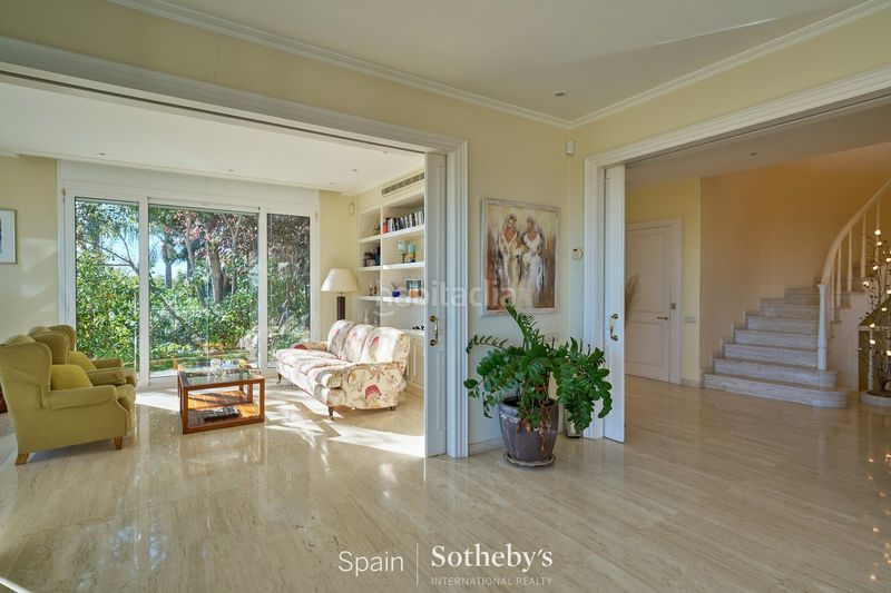 Foto e7084db1-cd5b-4e39-a344-7e2c399d0663. Casa amb calefacció aparcament piscina a Can Girona - Terramar - Vinyet Sitges