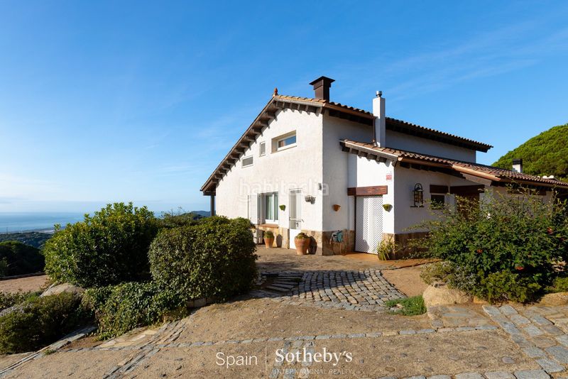 Foto 5d0a7349-4958-449a-b959-2632ec27582b. Casa amb calefacció aparcament a Urbanitzacions Mataró