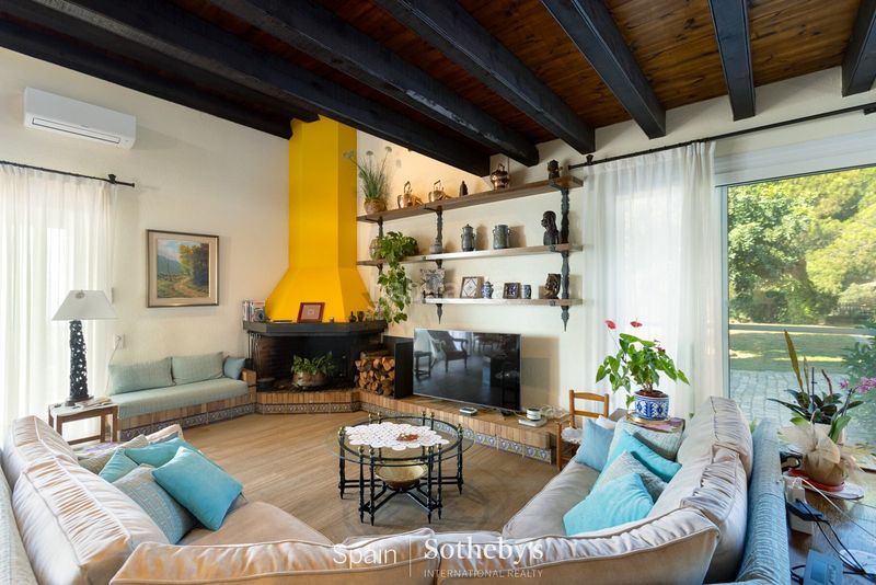 Foto b51e94d3-d625-4291-82b6-be1c9c591533. Casa amb calefacció aparcament a Urbanitzacions Mataró