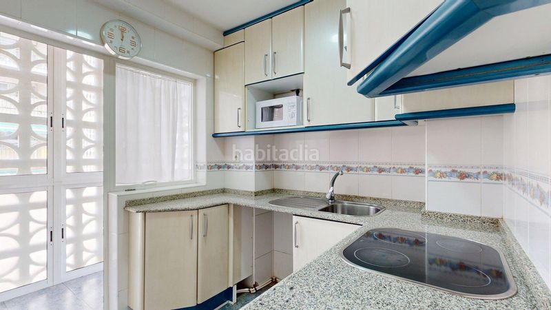 Foto 2b74e2d5-53f1-45b0-8dd7-82c441655c96. Flat with heating in Romareda Zaragoza
