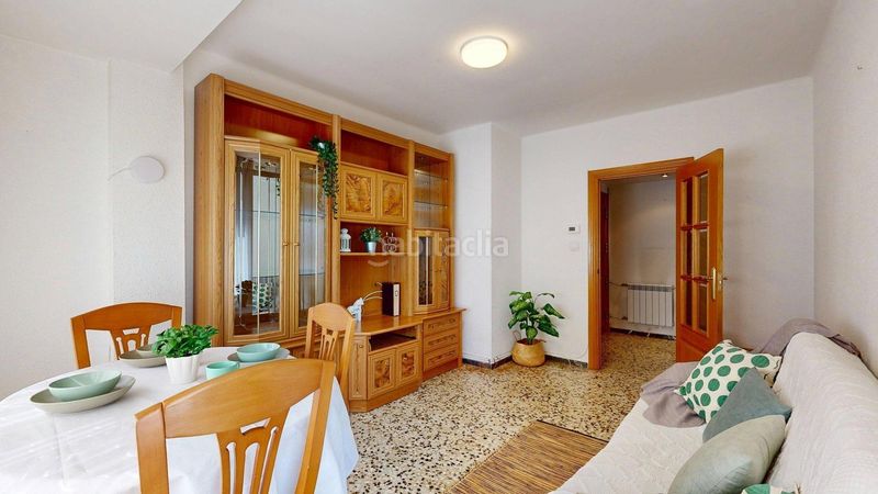 Foto 695a5057-ed29-4fee-b258-fa65adf4bab4. Flat with heating in Romareda Zaragoza