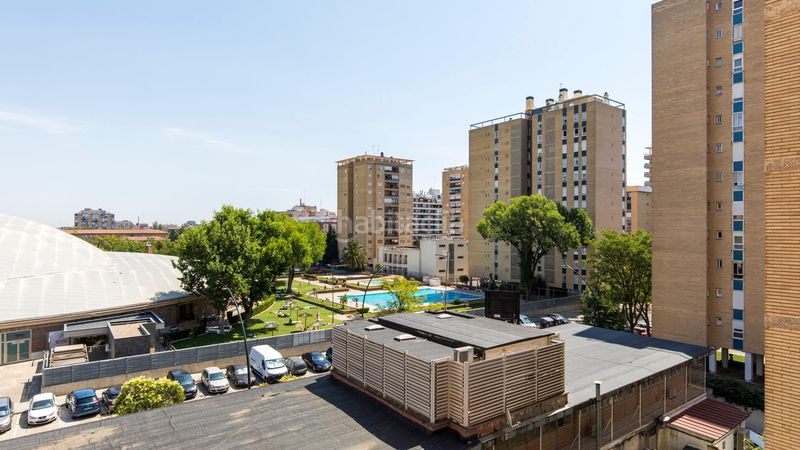 Foto 81a3c7a4-8e8d-4f4d-a236-7246f79bb6ec. Flat with heating in Romareda Zaragoza