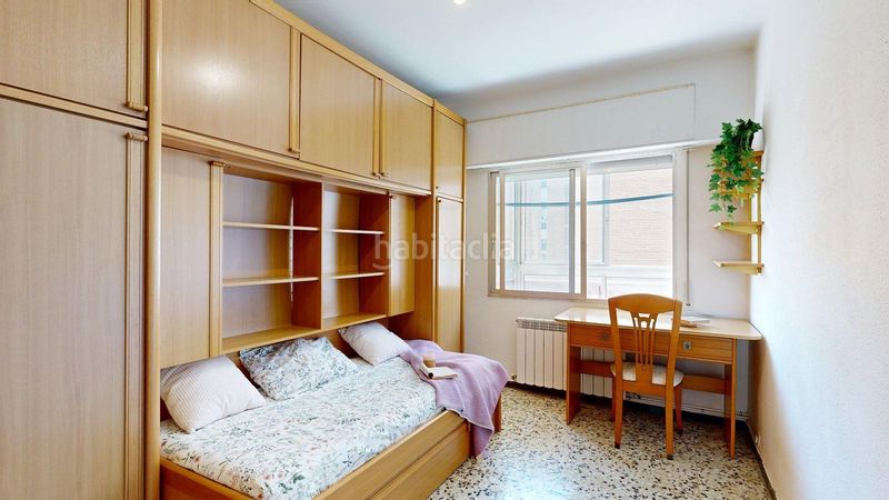 Foto 8e1158f2-cc5c-4a1c-a525-d2cdcf57c00d. Flat with heating in Romareda Zaragoza