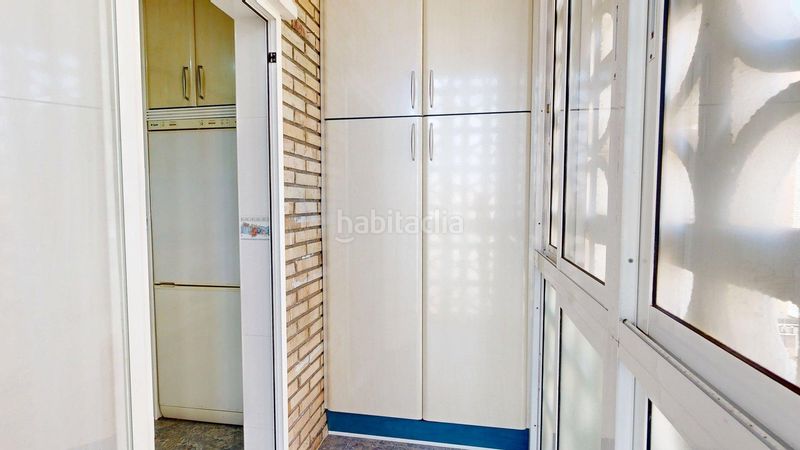 Foto b172e41c-3df9-4fcd-9a9d-98e4894350a3. Flat with heating in Romareda Zaragoza