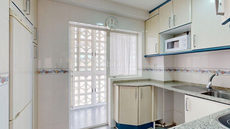 Foto b6bafdae-94b1-4d16-92dd-ec50b6c0073b. Flat with heating in Romareda Zaragoza