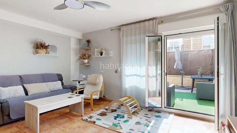 Foto 4c8c5c8b-cf84-4b6f-a886-c88dc32c0845. Casa adossada amb calefacció aparcament a Santa Isabel Zaragoza