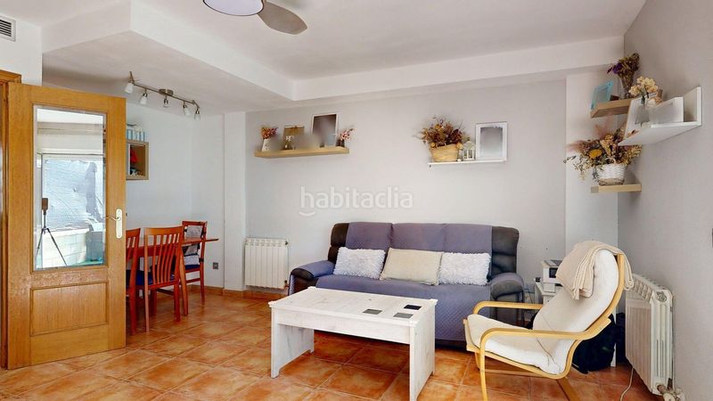 Foto 5845e1fc-67ad-4d7e-946c-39043f2d9402. Casa adossada amb calefacció aparcament a Santa Isabel Zaragoza