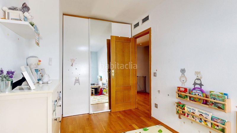 Foto b2a06206-4cc6-48ac-a4cc-57f89d4c9434. Casa adossada amb calefacció aparcament a Santa Isabel Zaragoza