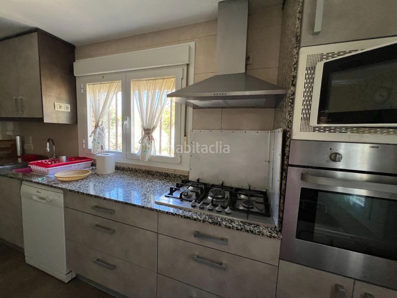 Foto 8f686e5c-2f8d-4c68-836d-0ff0f341d41e. Casa en Cartuja Baja Zaragoza