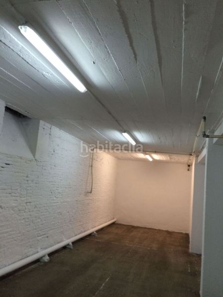 Foto b9f5c4d9-c724-4d3a-9e60-a45b0ddd8dcf. Local comercial a Alfonso Zaragoza