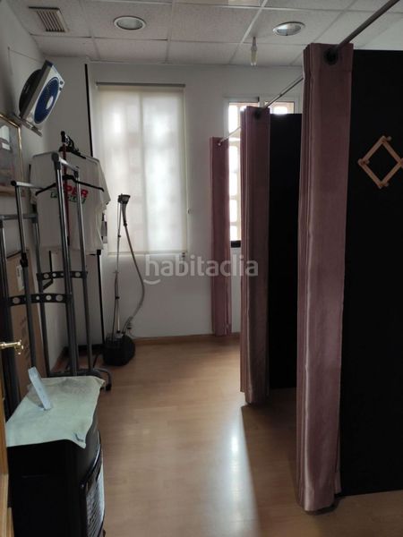 Foto f0700cee-3afc-4fbd-b966-6fc0b8cc6969. Local comercial a Alfonso Zaragoza