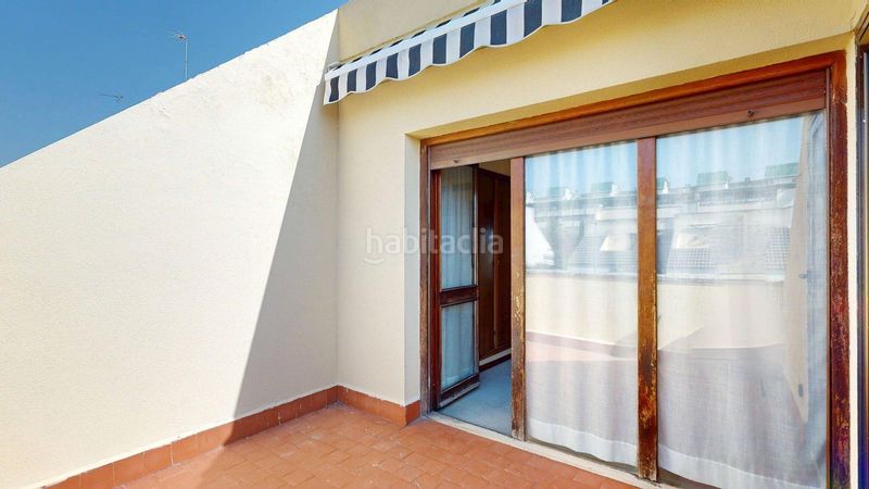 Foto 3d7a60f5-4668-422a-a555-a5e20eaf82aa. Xalet amb calefacció aparcament piscina a La Almozara Zaragoza