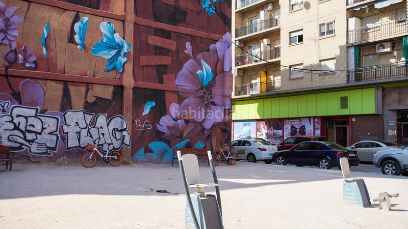 Foto d5471701-880d-4d8d-8aa6-2196c8a4ed87. Pis amb calefacció aparcament a Las Delicias Zaragoza
