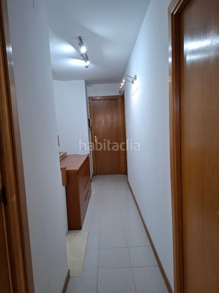 Foto f2eac367-8c91-42dd-8aa5-fcd0ecec5915. Casa adossada amb xemeneia calefacció aparcament a Sabadell