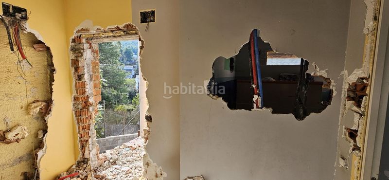 Foto 5201d8e5-6089-41aa-a53b-8d6f93d24ab6. Casa amb aparcament piscina a Gelida