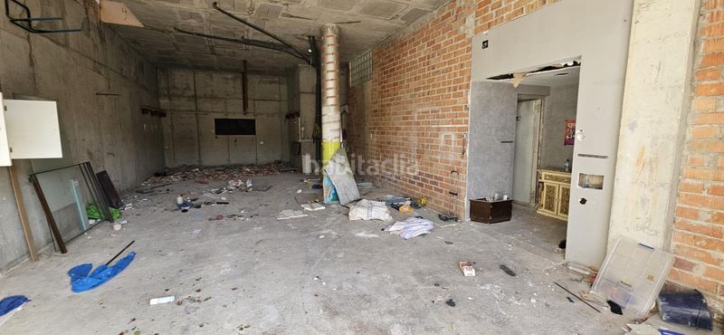 Foto 60eeaf23-92f7-4f61-9627-6075d1486233. Casa amb aparcament piscina a Gelida
