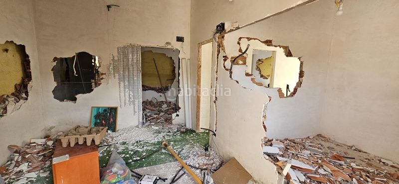 Foto 8a0cd87a-8cfd-47a5-a63d-5063341f2a22. Casa amb aparcament piscina a Gelida
