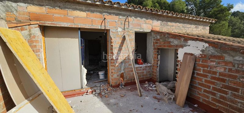 Foto 91b23e5e-3ef3-401d-aee2-c06c771666a8. Casa amb aparcament piscina a Gelida
