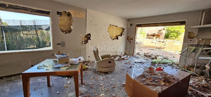Foto c0500116-04a7-48a6-b962-0d05efe78b70. Casa amb aparcament piscina a Gelida