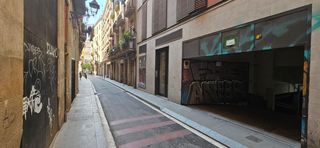 Aparcament cotxe en Carrer vistalegre 11. Plaza de aparcamiento en venta en el raval, barcelona