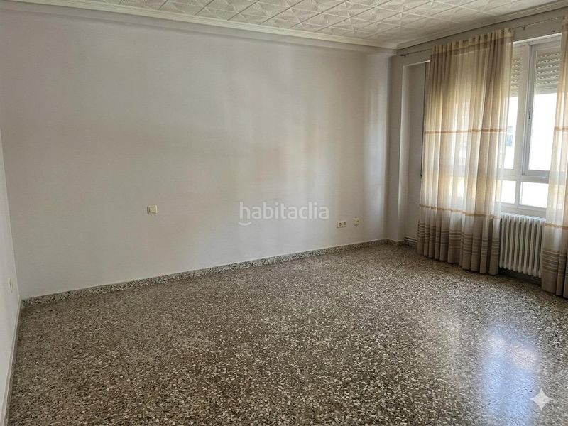 Foto 5e601380-7245-499d-96f7-271563e4edf3. Pis a L´Eixereta Burjassot