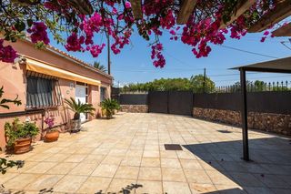 Xalet  Calle forques. Chalet independiente en venta en onda