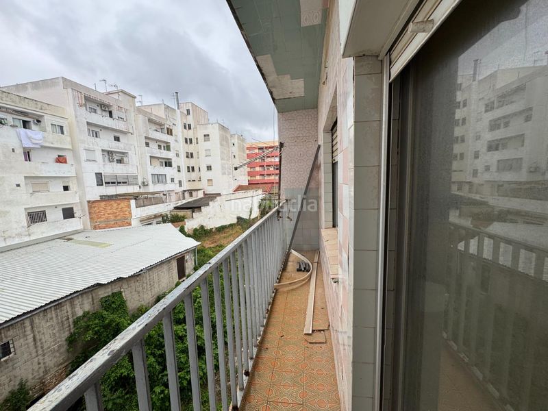 Foto 433f0973-9e15-4bf5-b898-abbff1a136e7. Pis a Benimàmet Valencia