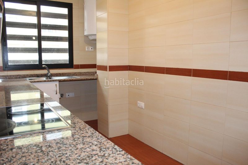 Foto f3a7f204-0260-4d54-b819-ba168e8cf8da. Pis amb aparcament a Onda
