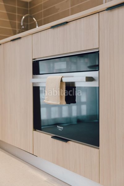 Foto 89cefbb7-c2ad-48f8-a0a7-f24cb6dd578f. Planta baixa a L´Amistat Valencia