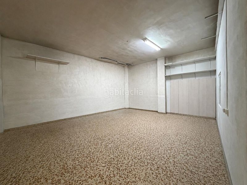 Foto 4c48819d-f965-44e6-b3f0-a45a4807a7be. Local comercial a Carlet