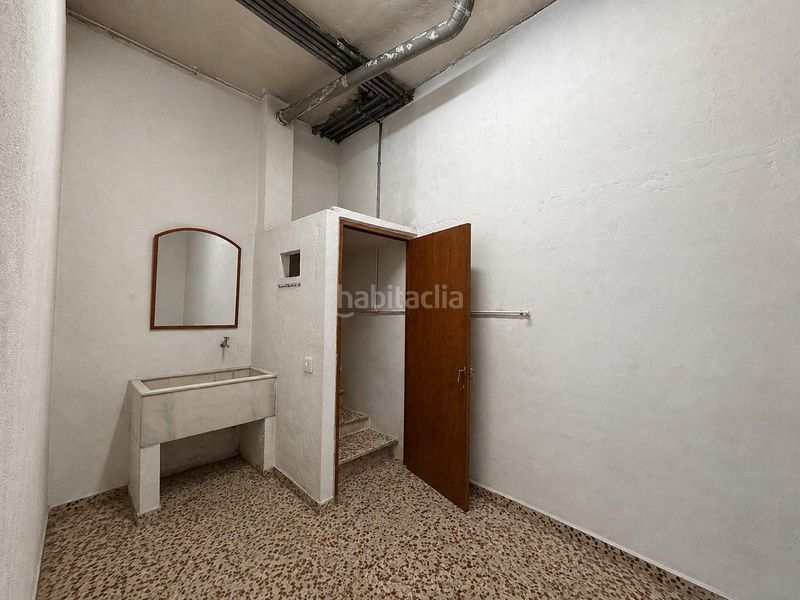 Foto 9670cd1f-e5a4-477b-a78f-8db8f9aa74c5. Local comercial a Carlet