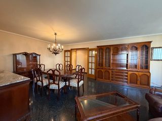 Apartament a Exposició. Amplio piso de 140 m2 con 4 dormitorios en mestalla