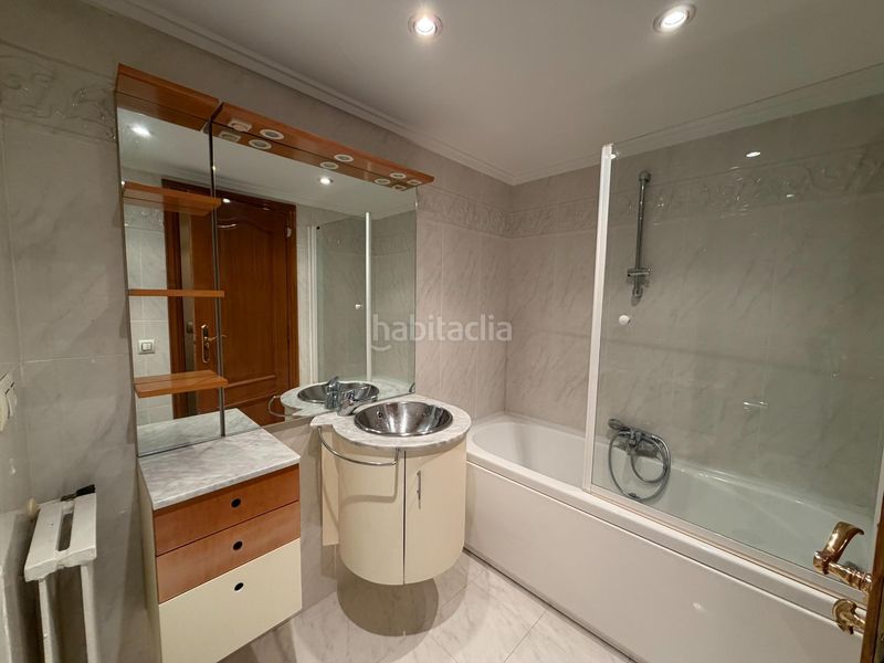 Foto f96dad21-9f59-4350-a125-4dc38bf3b394. Apartament a Exposició Valencia