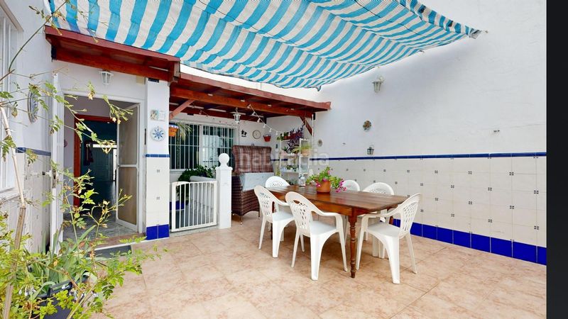 Foto 832556eb-cced-4b90-9627-0b94276fbf8c. Casa a Massamagrell