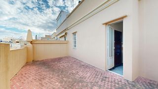 Àtic  Calle de segorbe. Gran vivienda a reformar en el centro de valencia con amplia ter