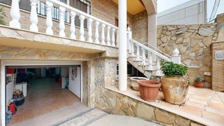 House  Calle calle inmaculada. Espectacular chalet independiente de 365 m2 amplitud total y máx