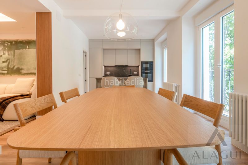 Foto 8a25dce4-b1d2-4f01-a05d-67c294b000ca. Apartament amb calefacció a Argüelles Madrid