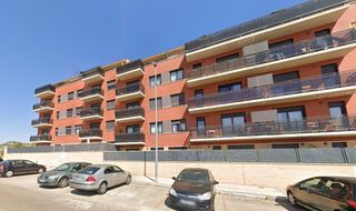 Piso en Arnaldo de vilanova 8. En venta, piso alquilado en arroyo de la encomienda
