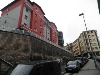 Pis a Sostoa - tarren 15. En venta, piso alquilado en eibar