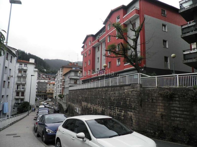 Foto cb71d1b4-109a-4b8d-92b8-360bb72eea94. Pis a sostoa - tarren 15 a Eibar