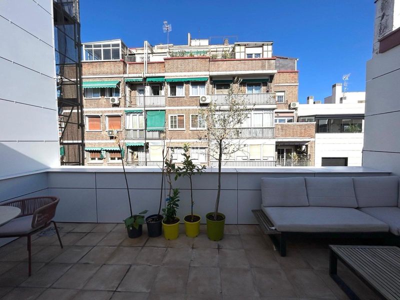 Foto 87148e17-2690-4054-bfd8-b50632fbeeb0. Pis a azcona 36 a Guindalera Madrid