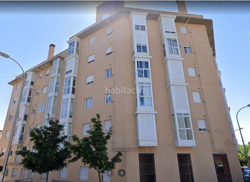Foto 62762da4-462d-47c0-be79-95dc277d2681. Piso en vicente carballal 4 en venta, piso en Butarque Madrid