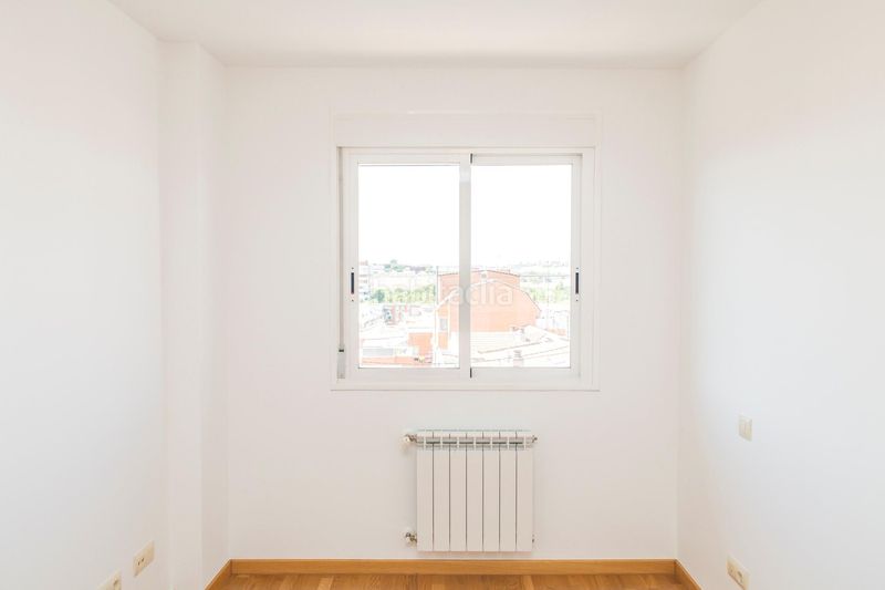 Foto bdc36f14-4669-4f10-a146-d67305e56447. Piso en vicente carballal 4 en venta, piso alquilado en Madrid