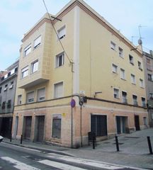 Edifici  Ramon rocafull. En venta, edificio alquilado en barcelona
