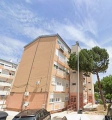 Pis a PATERNA 27