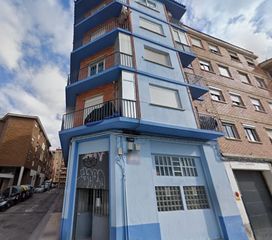 Pis a Santa gema 40. En venta, piso alquilado en zaragoza