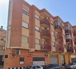Appartamento in Cataluña 173. En venta, piso alquilado en alcarràs