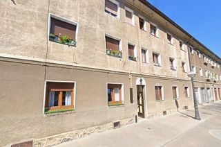 Flat in Ularki 22. En venta, piso alquilado en alonsotegi